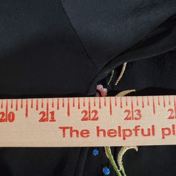 Vtg 90s Yi Lin Silk Embroidered Floral Asian 3/4 Sleeve Kimono Womens S Black - Picture 10 of 11